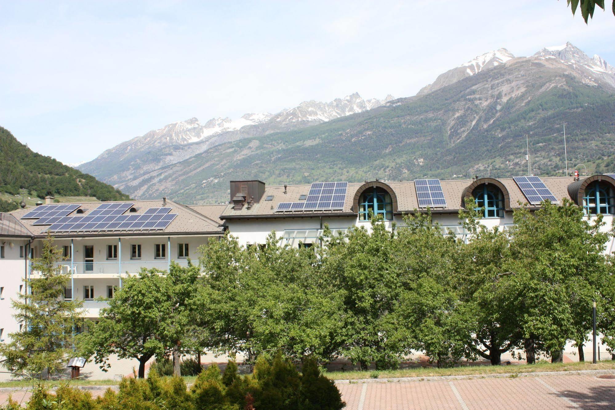 Hotel & Bildungshaus St. Jodern Visp Exteriör bild